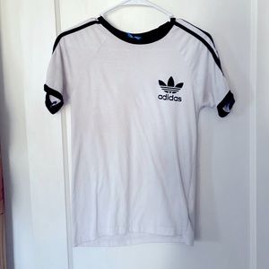 Adidas tee